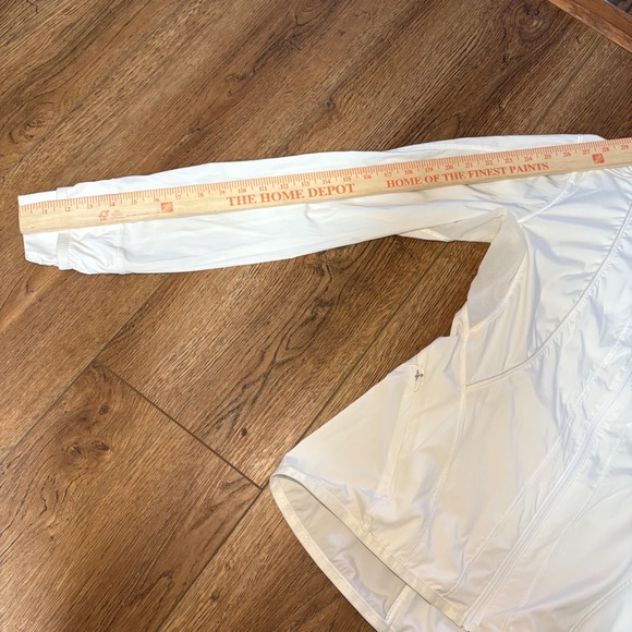 Lululemon Athletica White Full Zip Lightweight Jacket Womens 8 Thumbholes - Picture 6 of 15